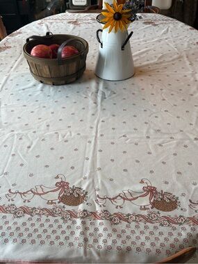 Vintage Countrycore Table Cloth With Geese